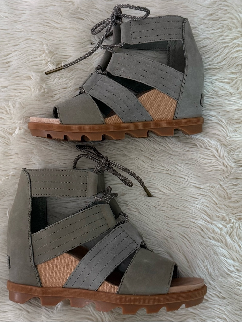 Sorel Olive Suede Lace-Up Joanie II Gladiator Sandals - Picture 4 of 7